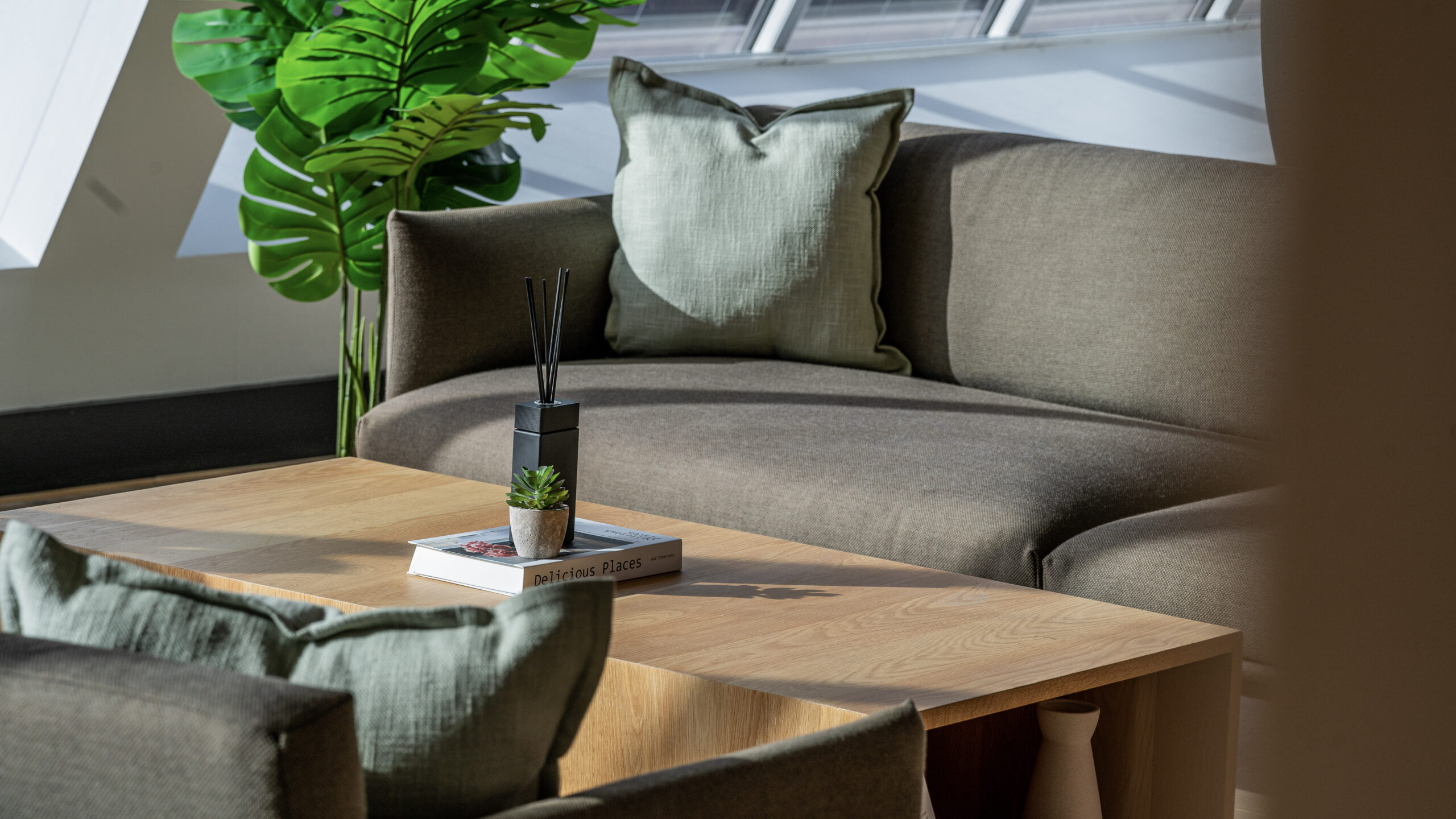 25-DSC02013 25-DSC02013